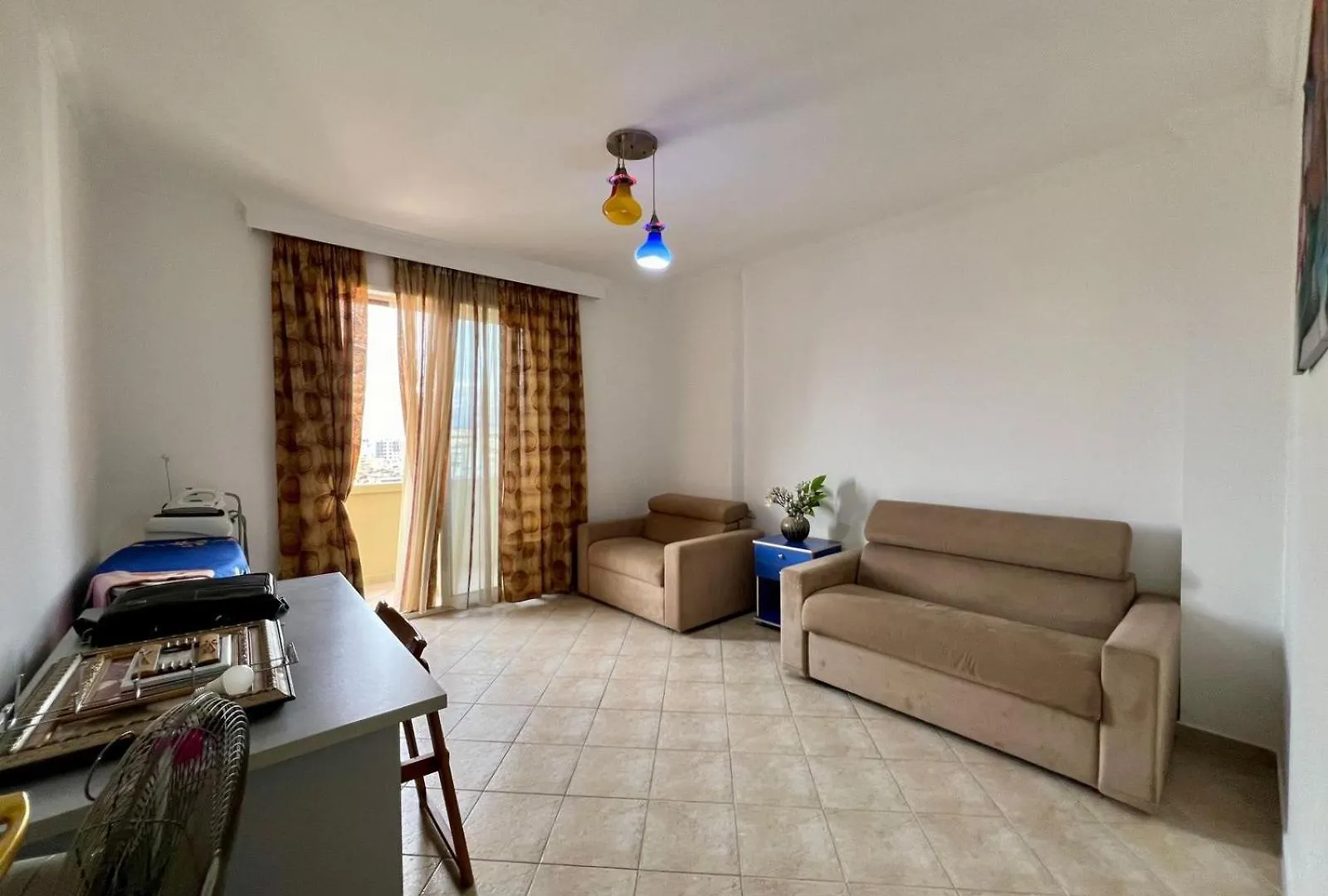 Es-Tirana Center Apartment  ティラナ